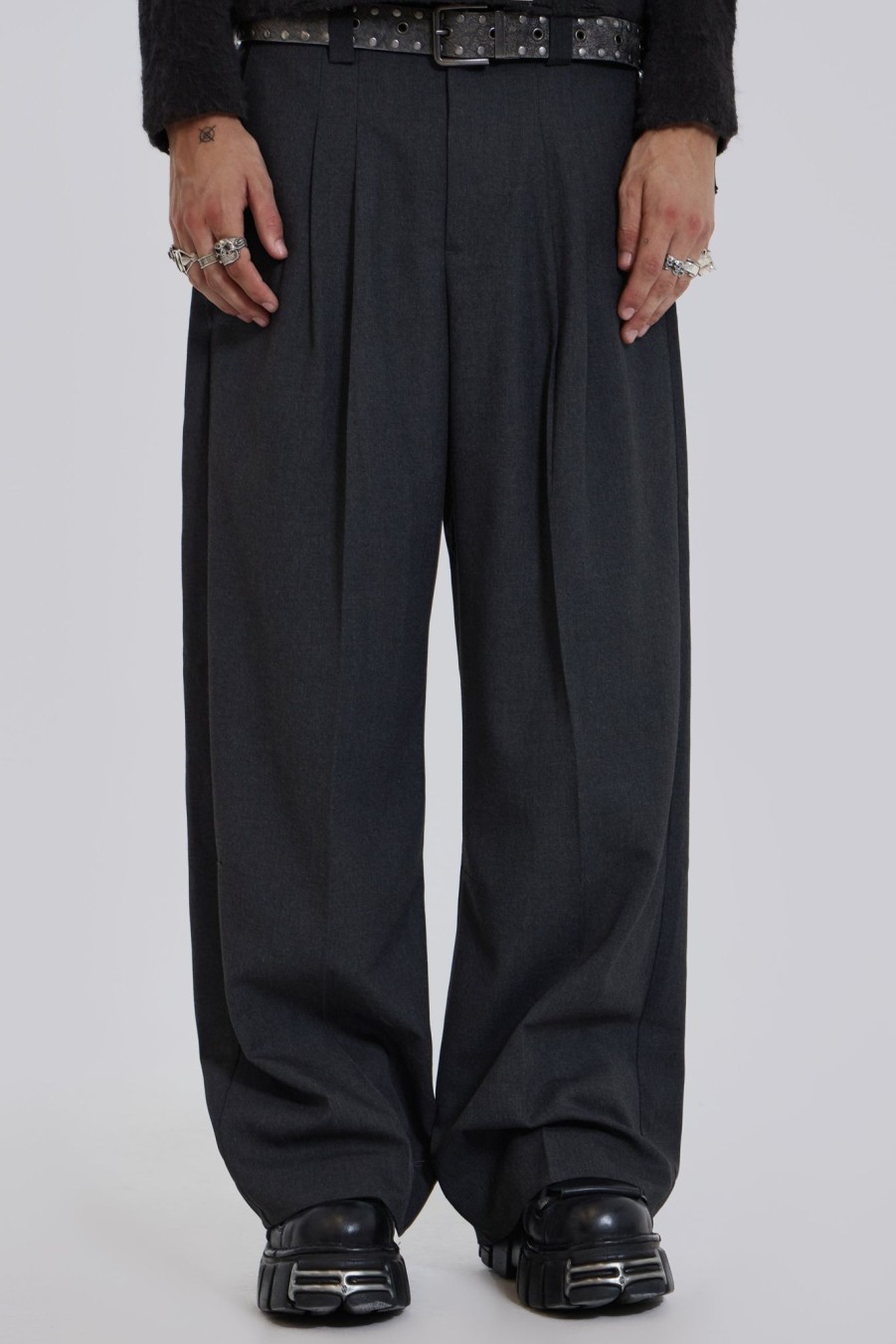 Men Jaded London Trousers & Pants | Goliath Charcoal Suit Pants