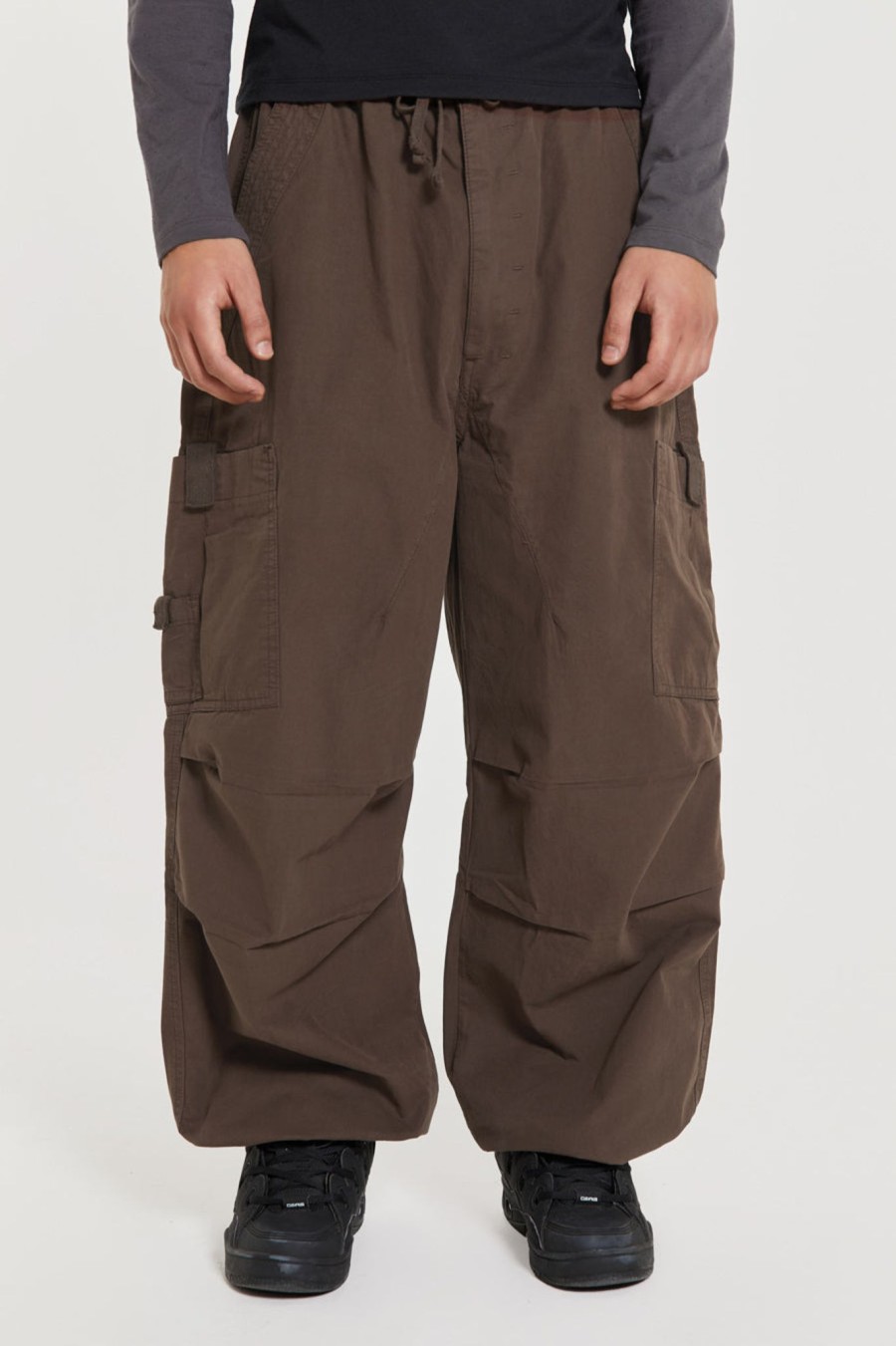 Men Jaded London Parachute Pants | Brown Parachute Cargo Pants