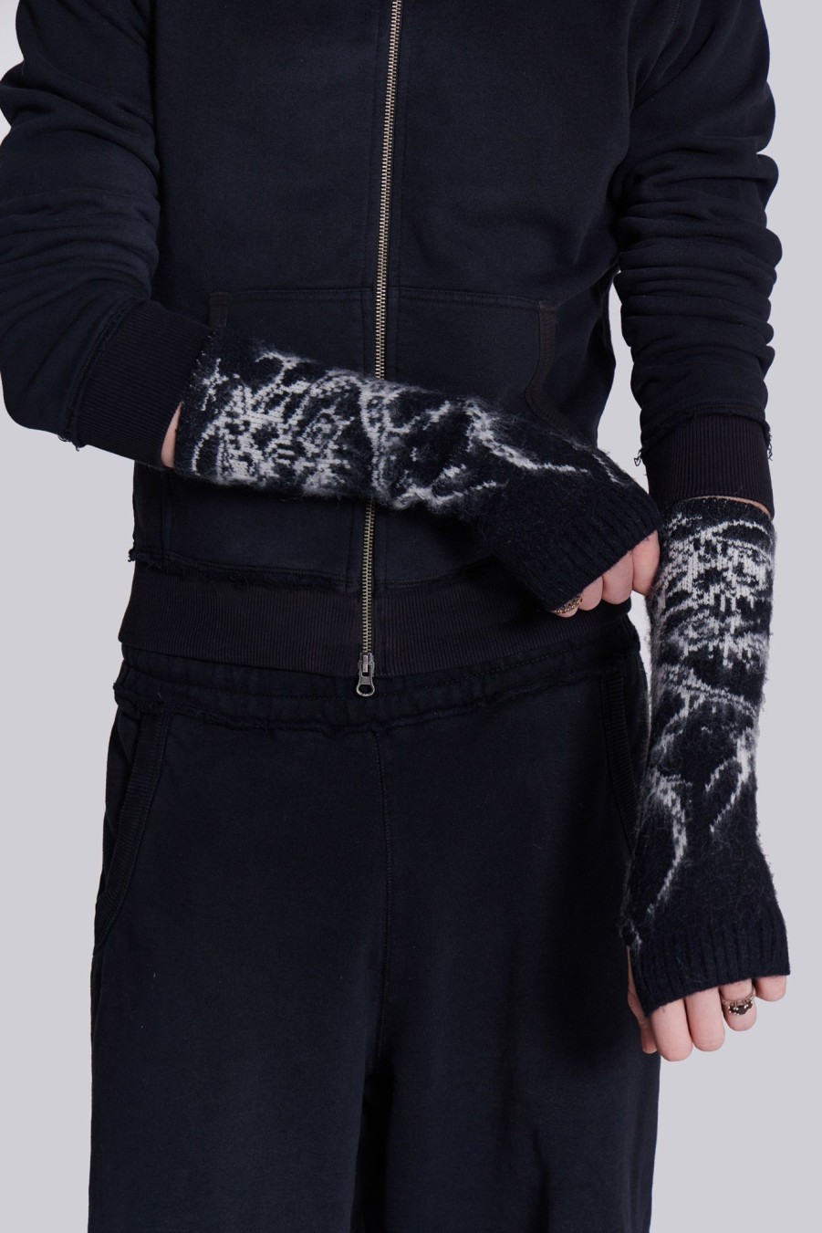 Men Jaded London | Scorpion Knitted Gloves