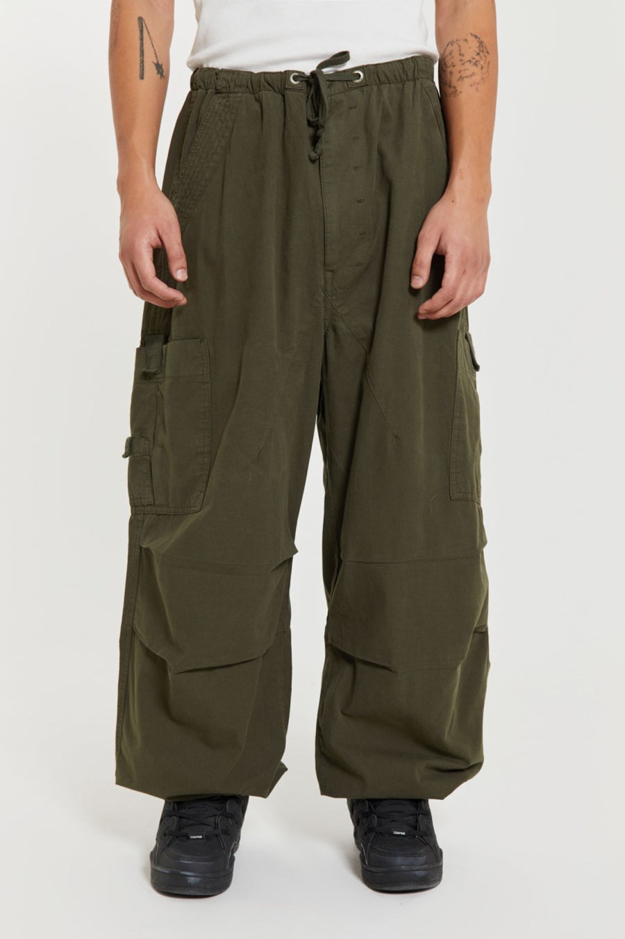 Men Jaded London Parachute Pants | Khaki Parachute Cargo Pants